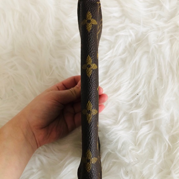 ‼️sold‼️Louis Vuitton Monogram Bucket PM Pouch - Picture 5 of 8